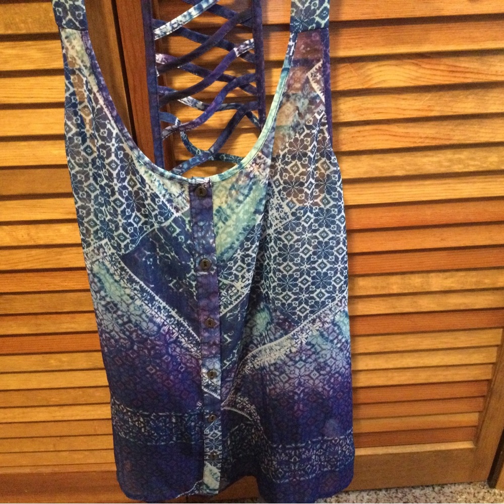 Maurice’s sheer tank